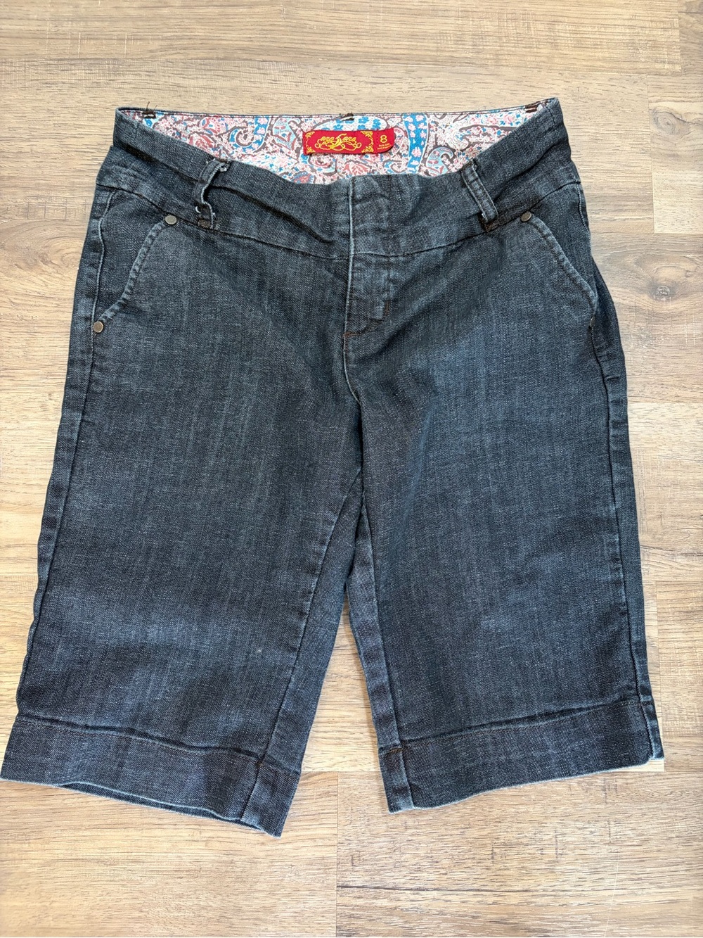 one 5 one Women's 8 Dark Gray Denim Bermuda Shorts